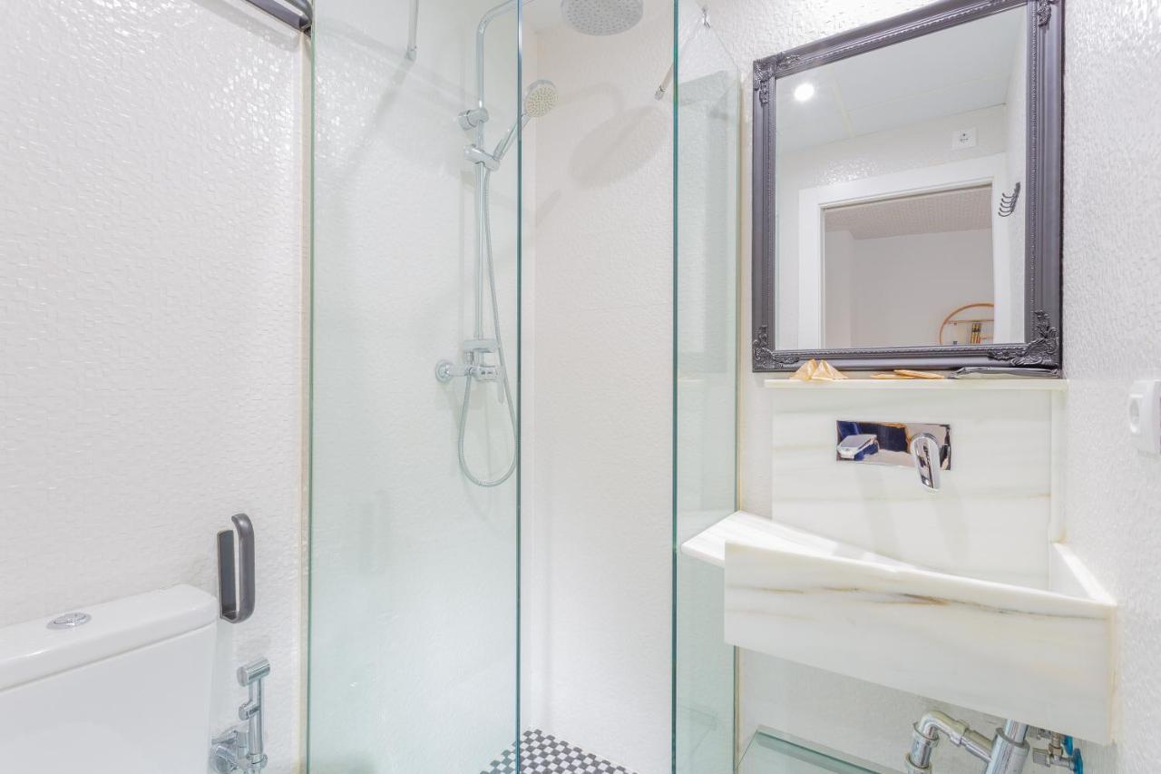 Apartamento Estudio Real Suites Granada Bagian luar foto
